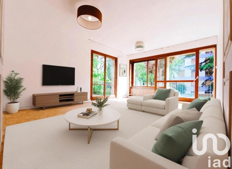 Appartement - 82 m² - 4 pièces