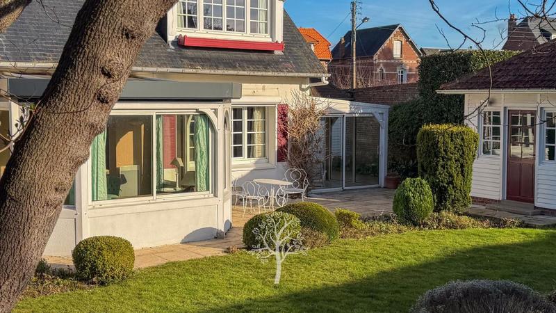 Maison d'architecte - 160 m² - 5 pièces