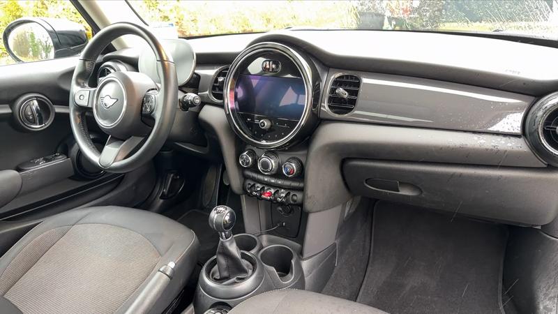 Mini Mini 1.2 75 Essential