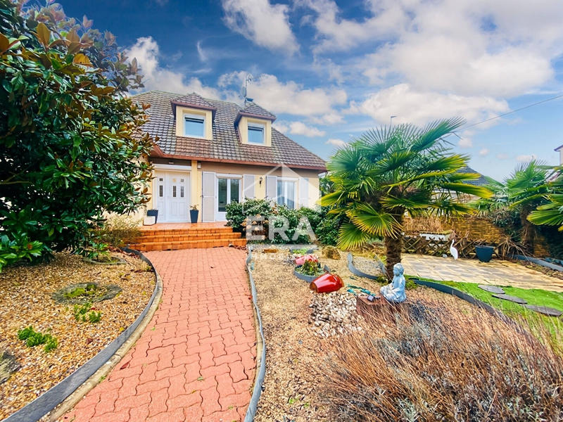 Maison - 143 m² - 6 pièces