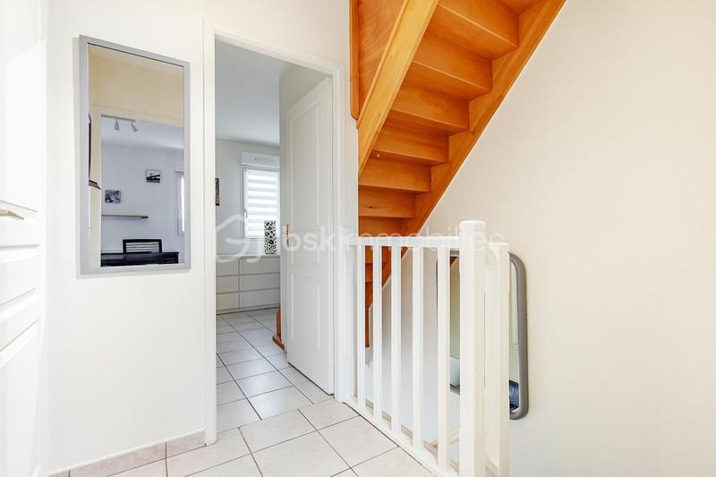 Maison - 84 m² - 5 pièces