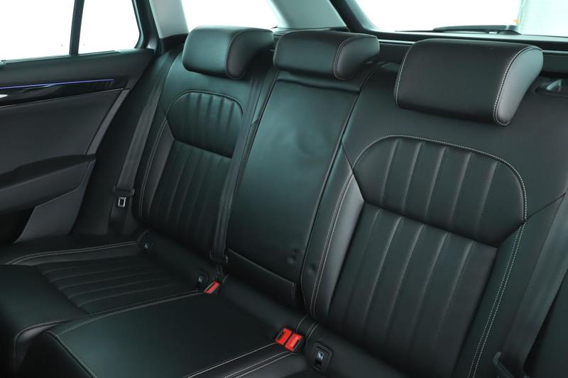 Skoda Superb Combi 2.0 Tdi Scr Laurin &amp; Klement Dsg7 190 ch