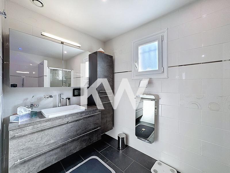 Maison - 128 m² - 5 pièces