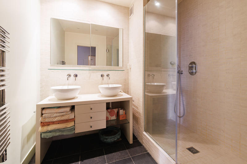 Appartement - 143 m² - 5 pièces