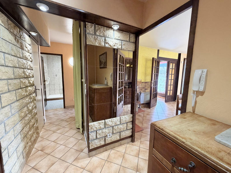 Appartement - 77 m² - 4 pièces