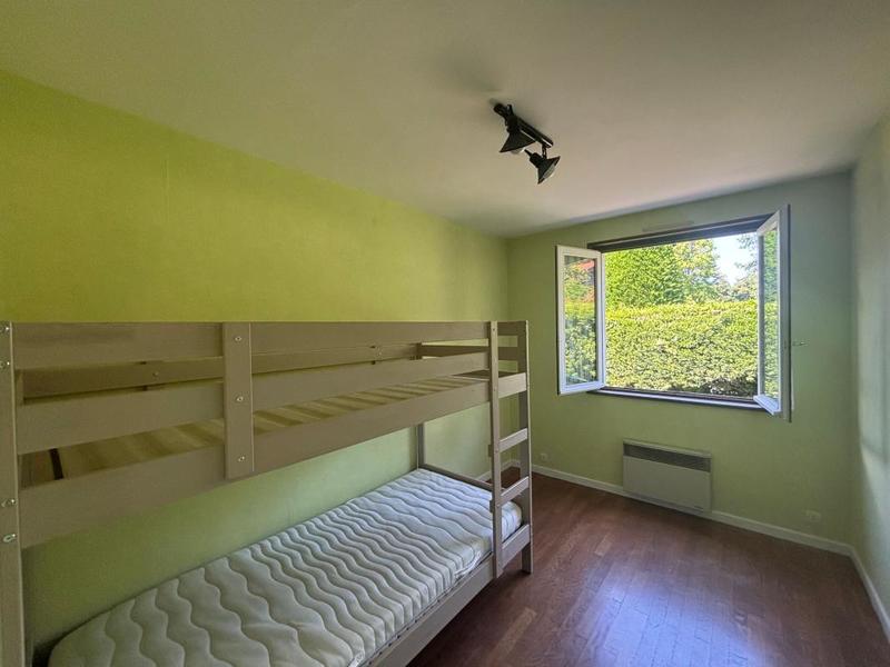 Maison - 199 m² - 5 pièces