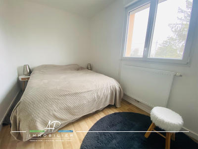 Maison - 97 m² - 5 pièces