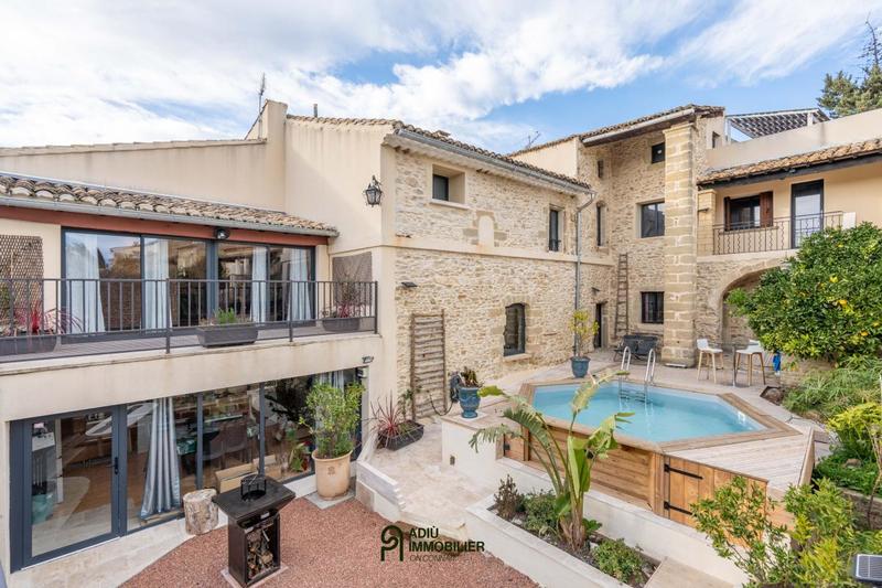 Maison - 316 m² - 6 pièces