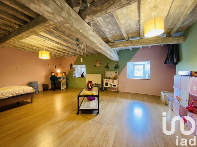 Maison de village - 277 m² - 7 pièces