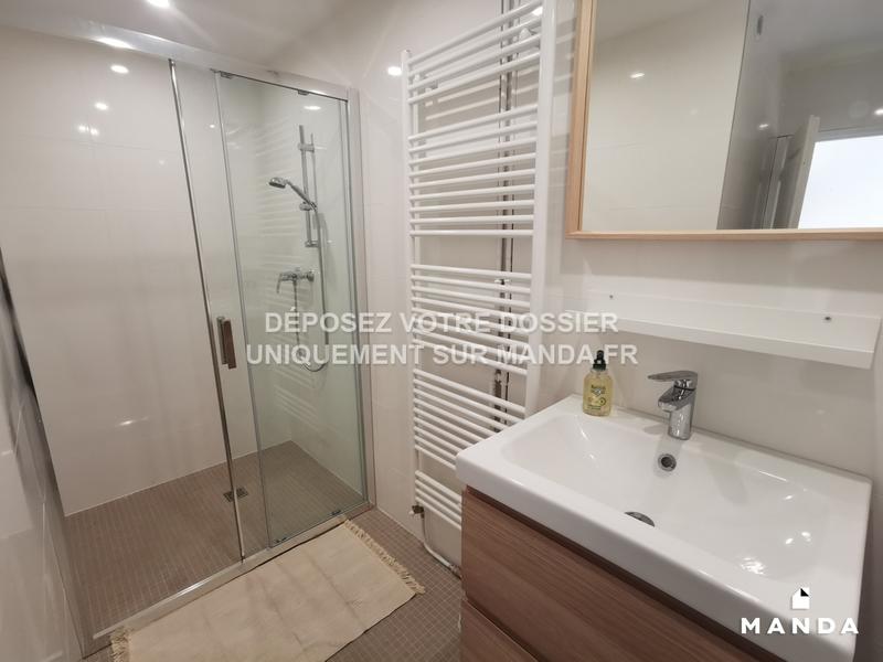 Chambre - 10 m² - 4 pièces