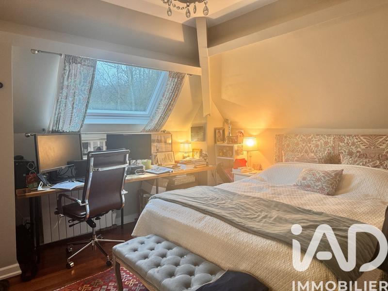 Appartement - 101 m² - 5 pièces