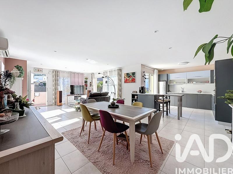 Maison - 100 m² - 4 pièces