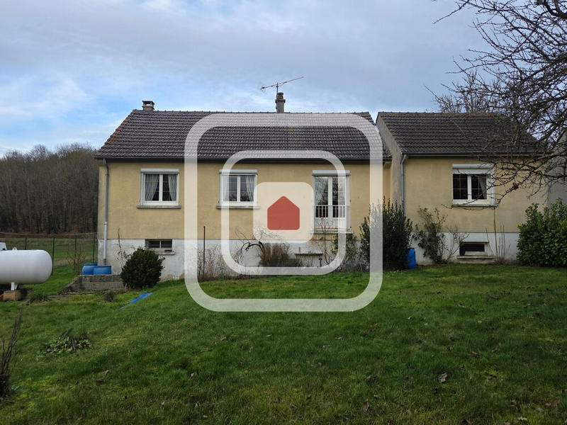 Maison - 95 m² - 5 pièces