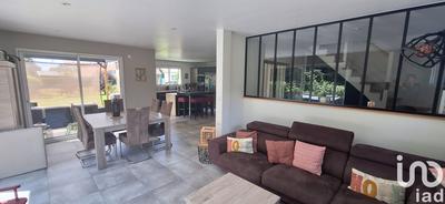 Maison - 140 m² - 7 pièces