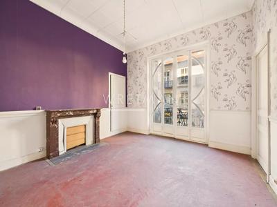 Appartement - 121 m² - 5 pièces