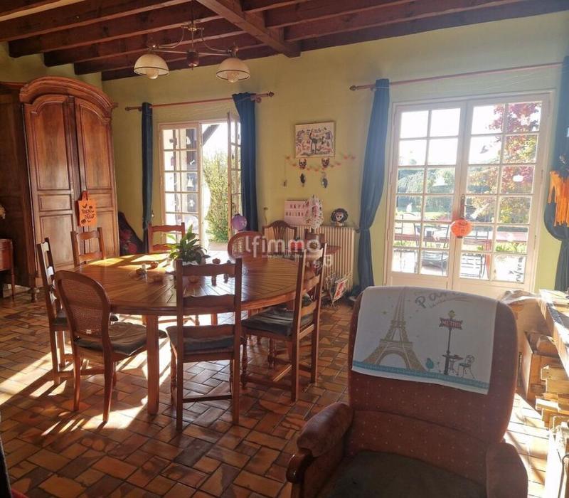 Maison - 134 m² - 5 pièces