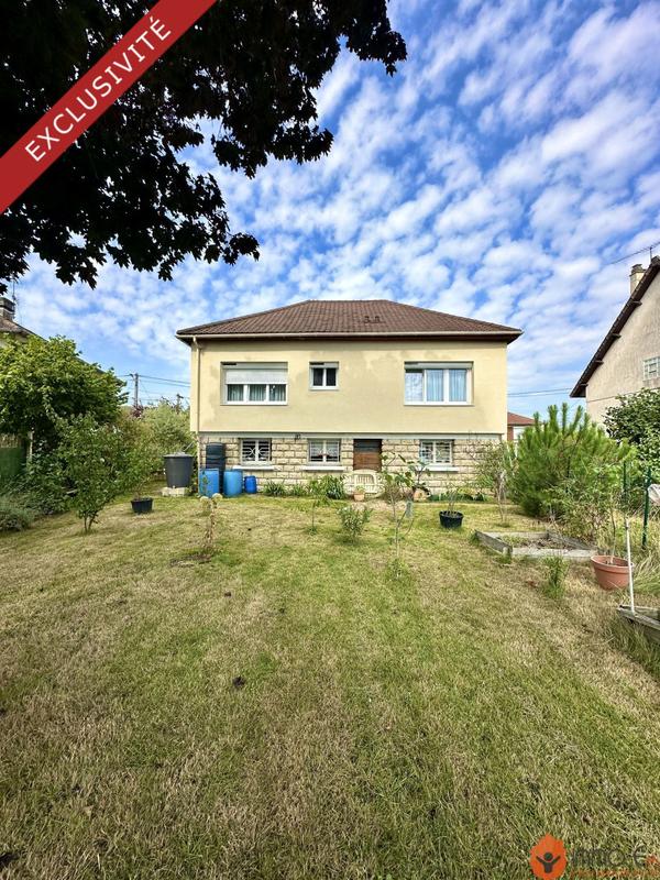 Maison - 96 m² - 5 pièces