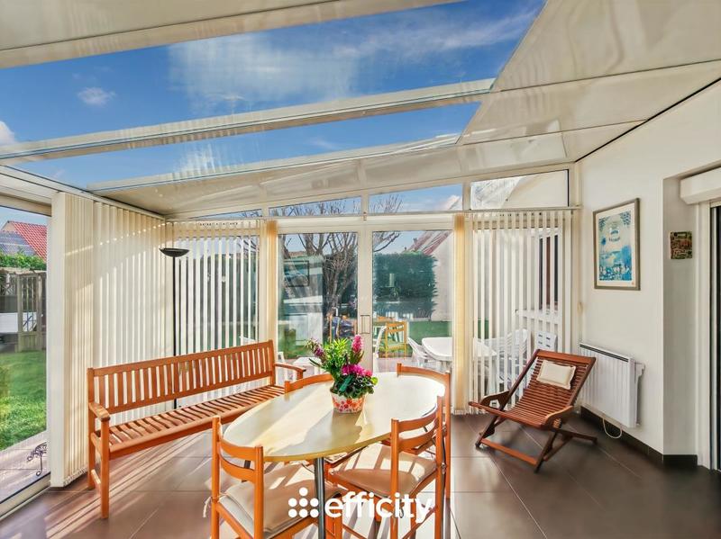 Pavillon - 145 m² - 7 pièces