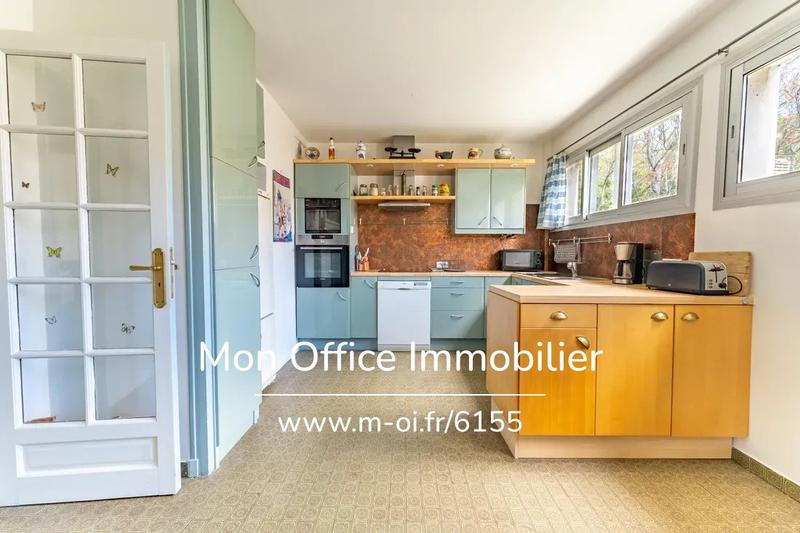 Appartement - 95 m² - 4 pièces
