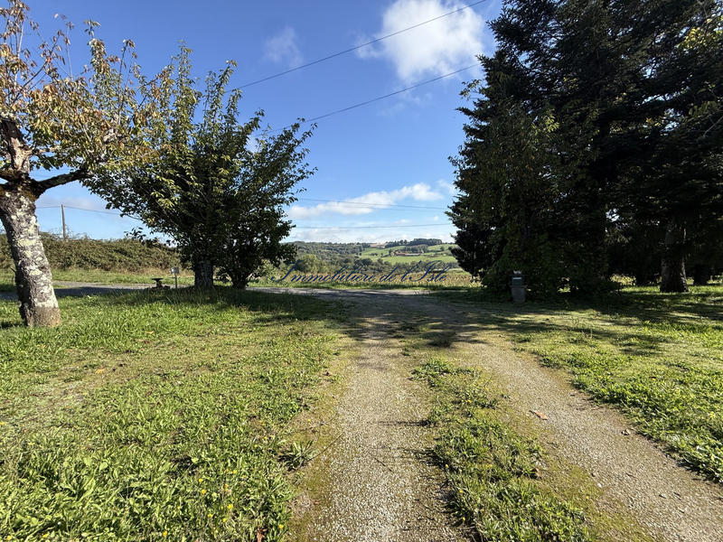 Maison - 159 m² - 6 pièces