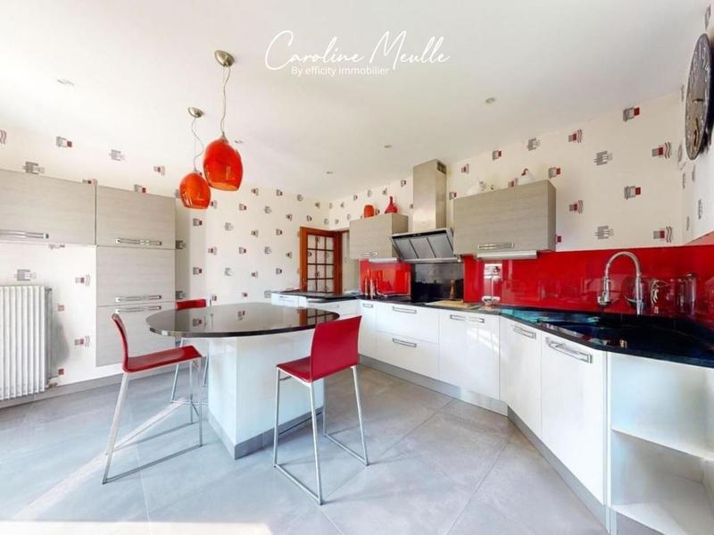 Maison - 127 m² - 4 pièces