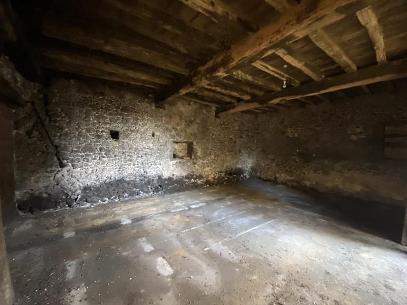 Maison - 400 m² - 12 pièces