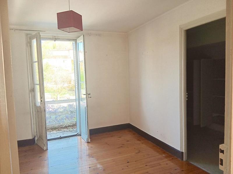 Maison - 150 m² - 8 pièces