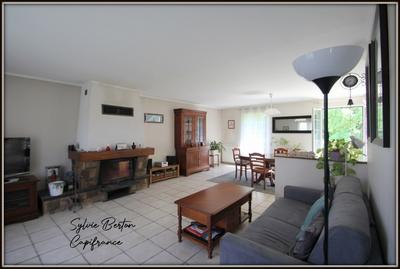 Maison - 91 m² - 4 pièces