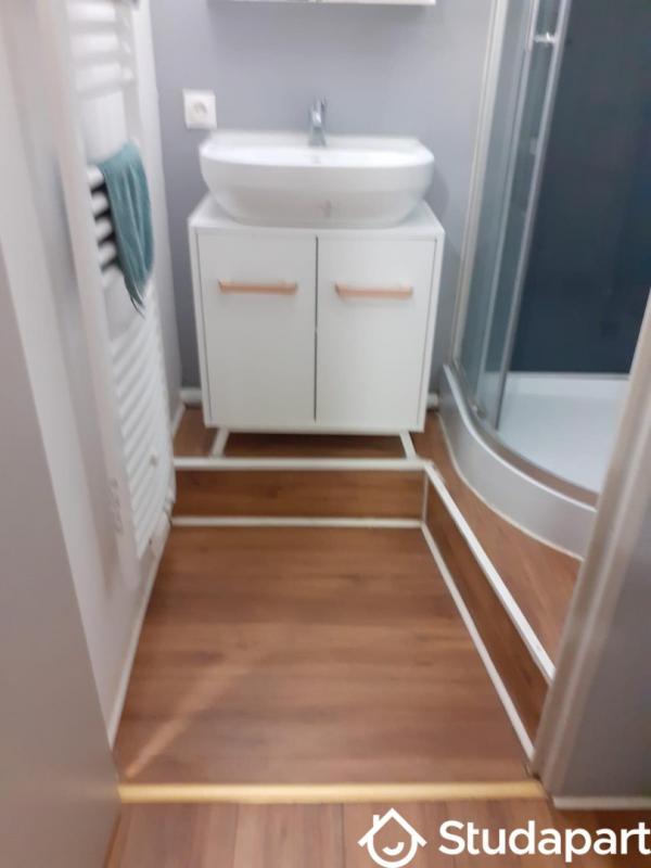 Chambre - 15 m² - 1 pièce