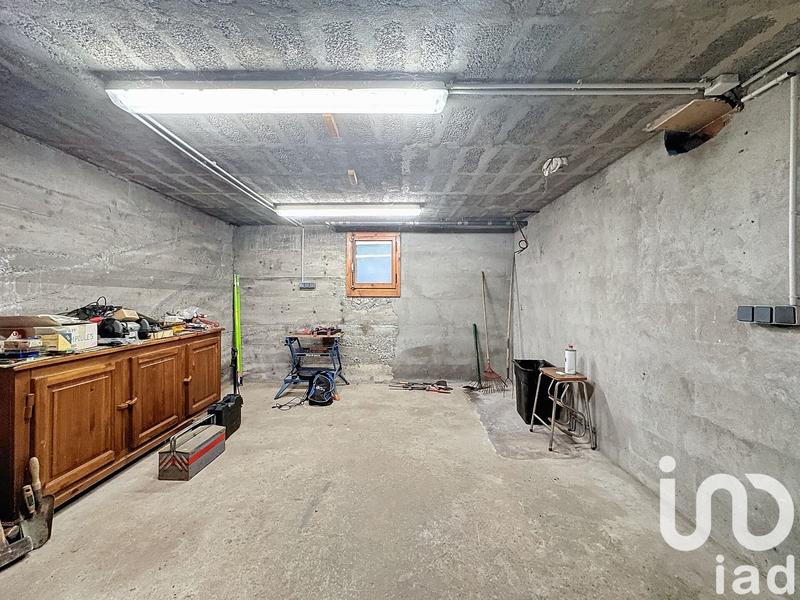 Maison - 163 m² - 9 pièces