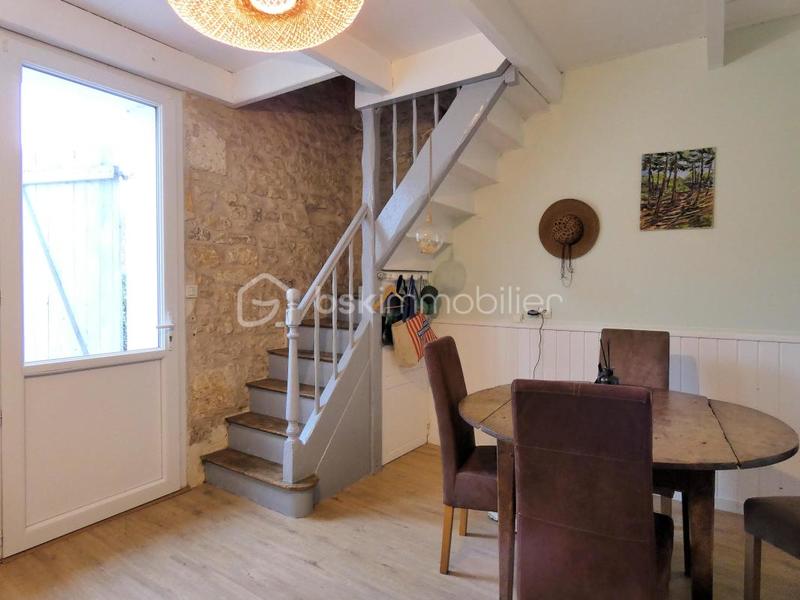 Maison - 77 m² - 3 pièces