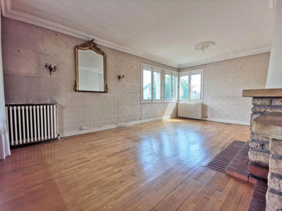 Maison - 113 m² - 7 pièces