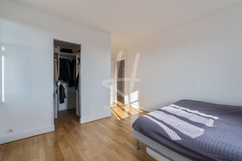 Appartement - 111 m² - 5 pièces