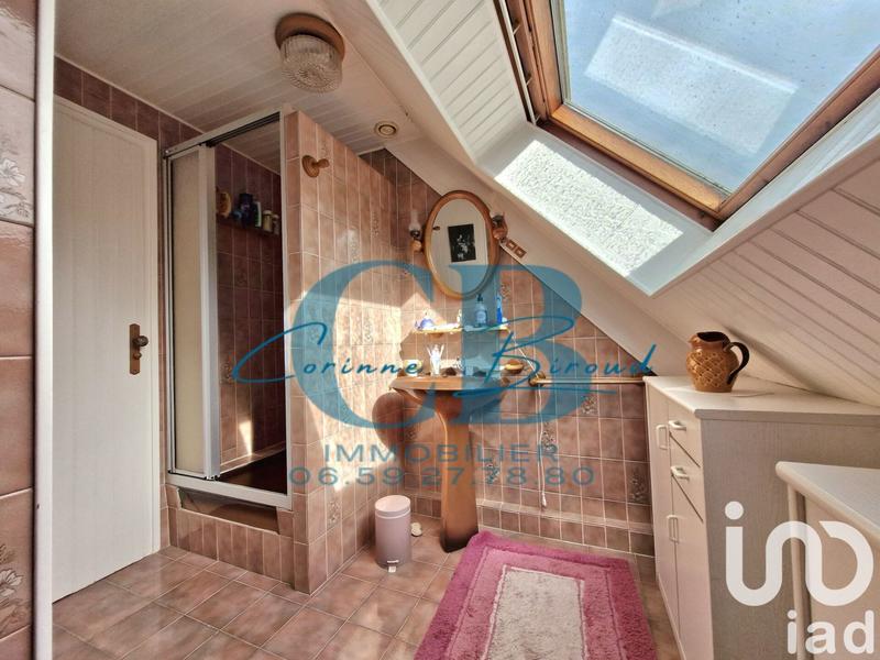 Maison - 147 m² - 7 pièces