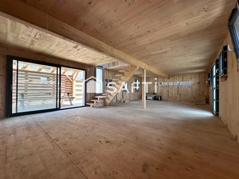 Maison - 120 m² - 5 pièces