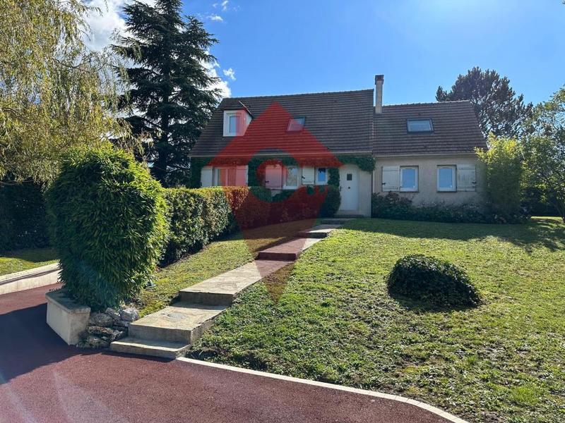 Maison - 170 m² - 6 pièces