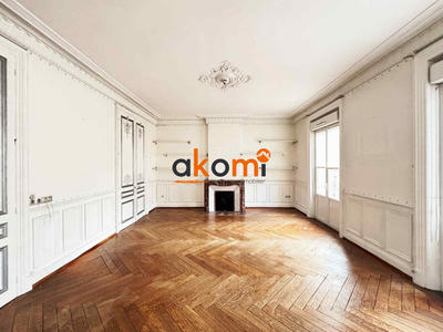 Appartement - 177 m² - 6 pièces