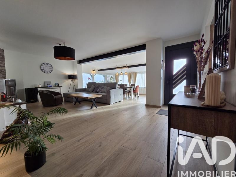 Maison - 120 m² - 5 pièces