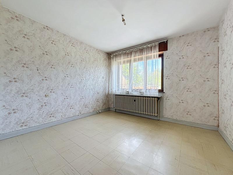 Maison - 181 m² - 9 pièces