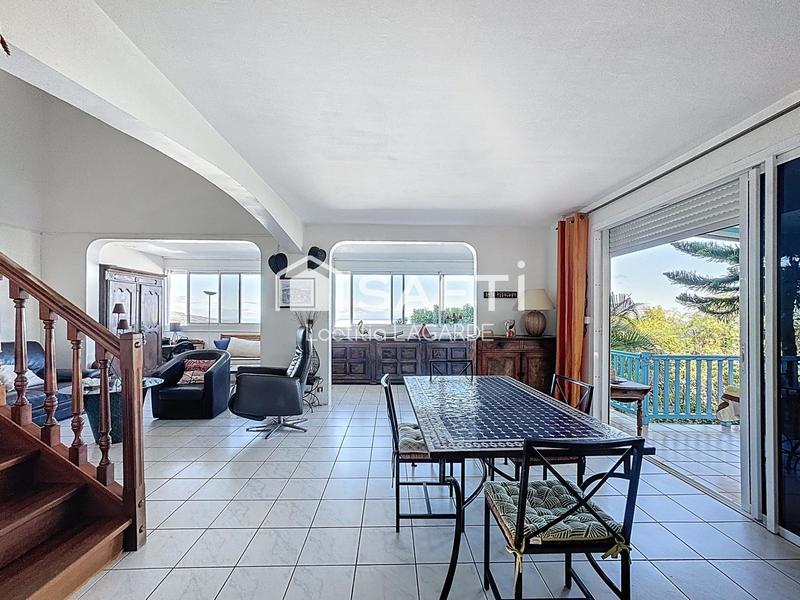 Maison - 176 m² - 6 pièces