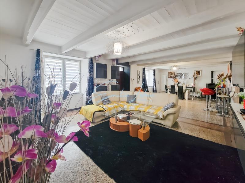 Maison - 142 m² - 7 pièces