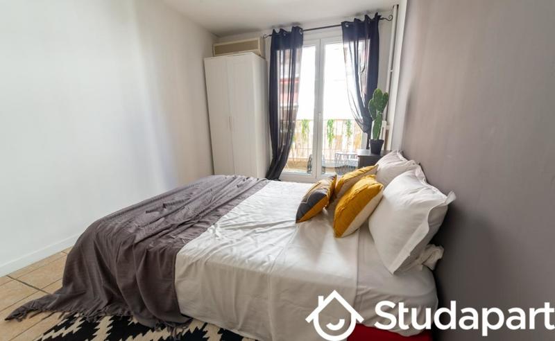 Chambre - 14 m² - 1 pièce