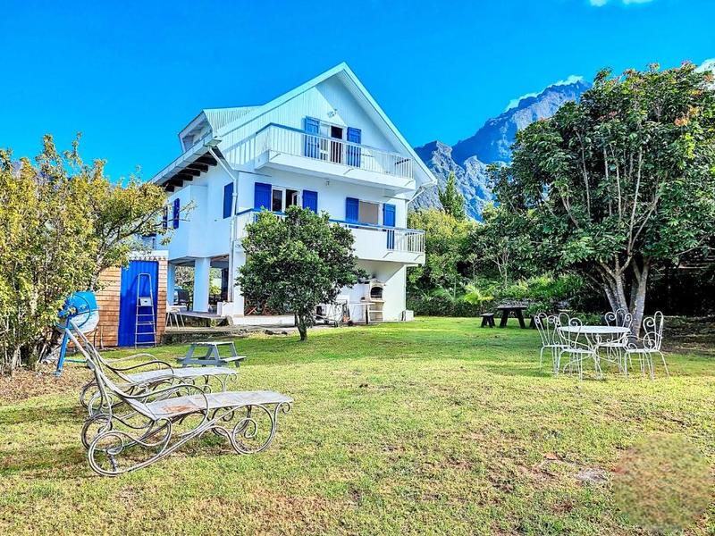 Maison - 120 m² - 6 pièces