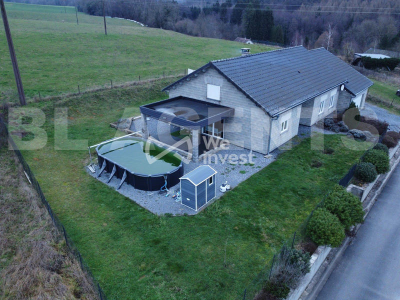 Maison - 200 m² - 5 pièces