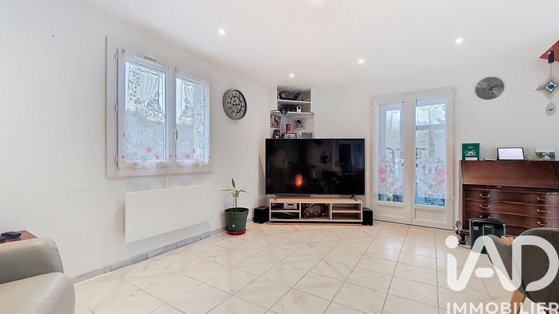 Maison - 102 m² - 5 pièces