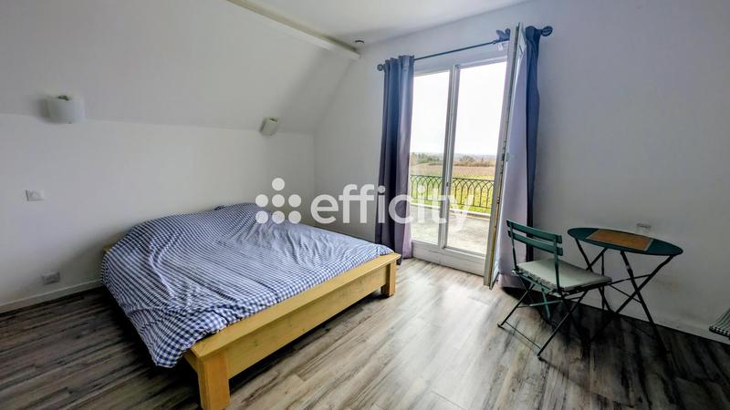 Maison - 315 m² - 10 pièces