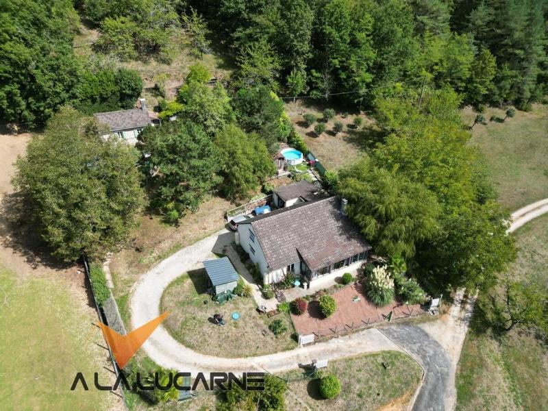 Maison - 94 m² - 4 pièces