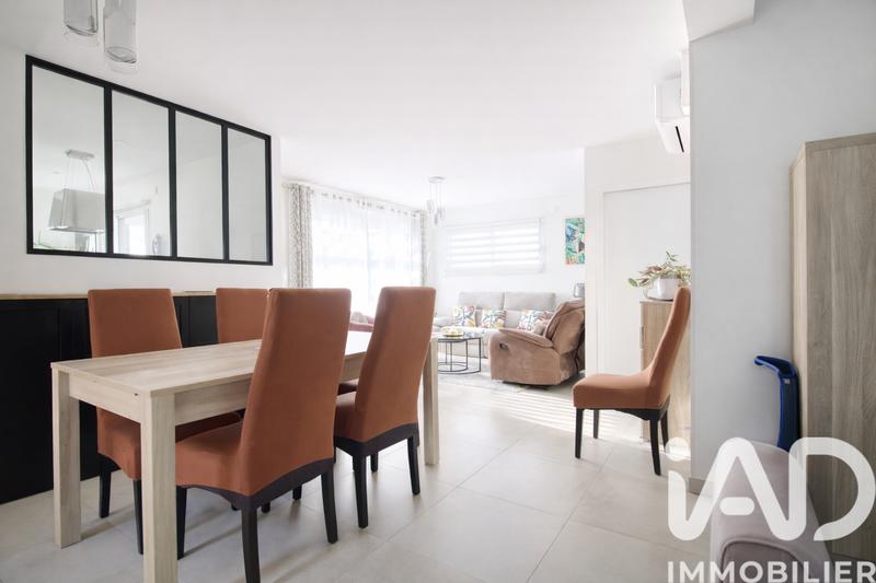 Maison - 149 m² - 8 pièces