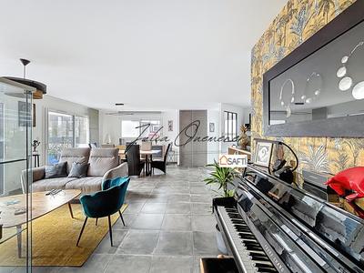 Maison - 100 m² - 5 pièces