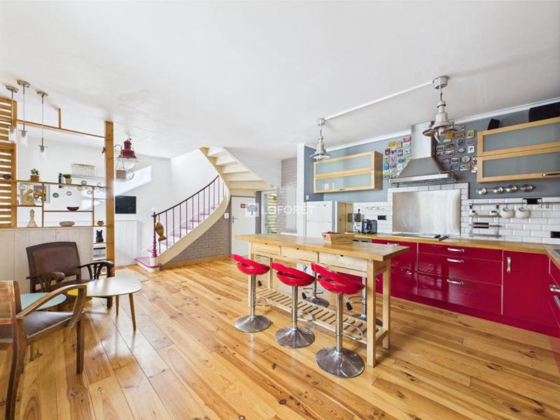 Maison - 100 m² - 6 pièces